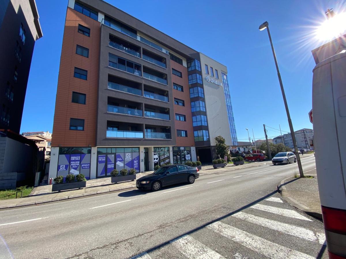 פודגוריצה Apartment Sofia, City Centar מראה חיצוני תמונה