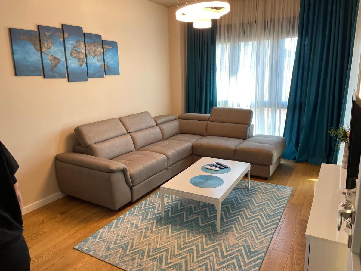 פודגוריצה Apartment Sofia, City Centar מראה חיצוני תמונה